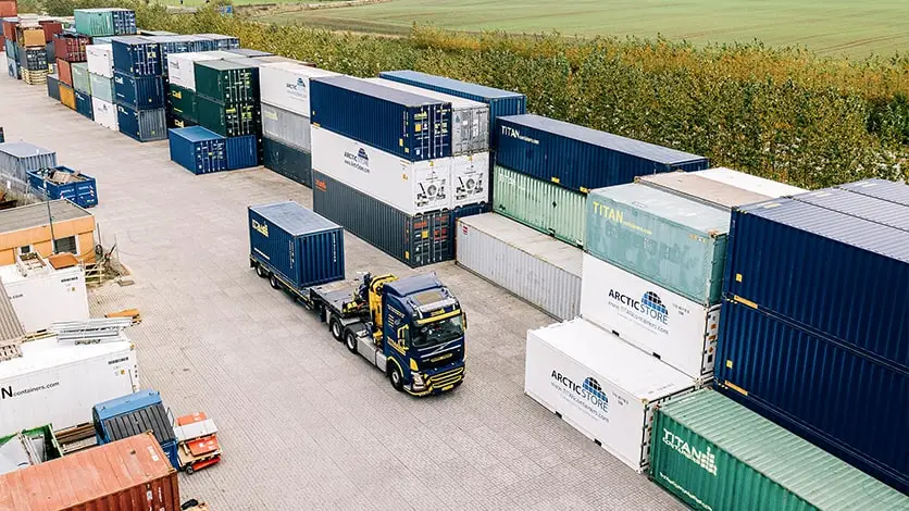 TITAN Containers 集装箱堆场