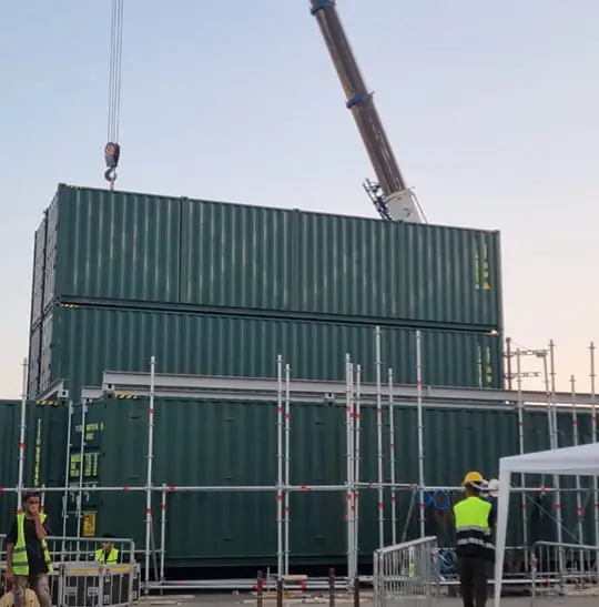 迪士尼 TITAN Containers