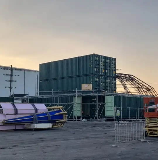 迪士尼 TITAN Containers