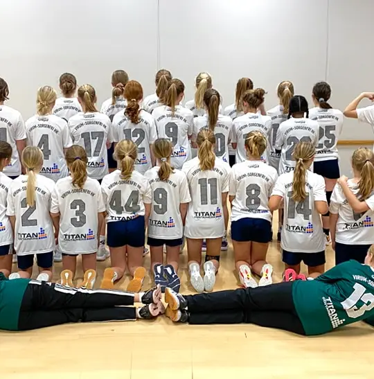 Rudersdal Haandbold U15 队服