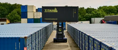 随心存储，随处安放。TITAN Containers